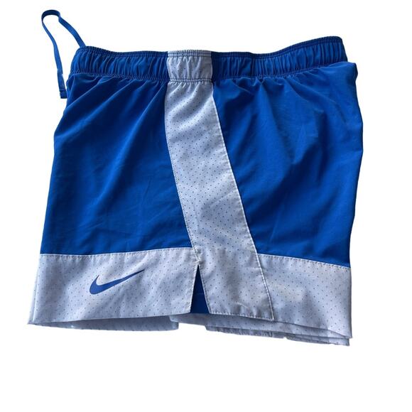 NIKE Dri-fit Running Short Perforated Women Sz S Slightly used - Picture 1 of 10